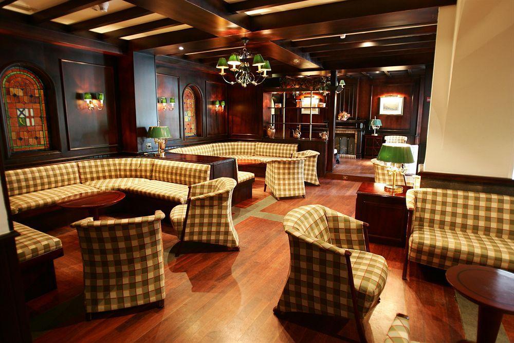 Hotel Escuela Santa Brigida מראה חיצוני תמונה