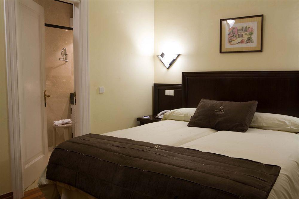 Hotel Escuela Santa Brigida מראה חיצוני תמונה