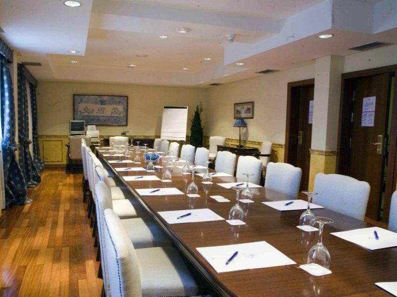 Hotel Escuela Santa Brigida מראה חיצוני תמונה